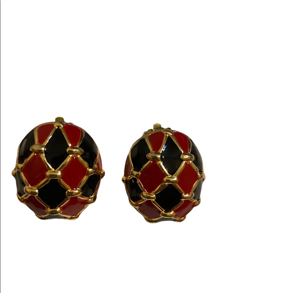 Maresco vintage clip on earrings